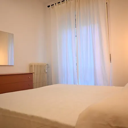 A41 - Ancona, Bilocale In Centro 안코나