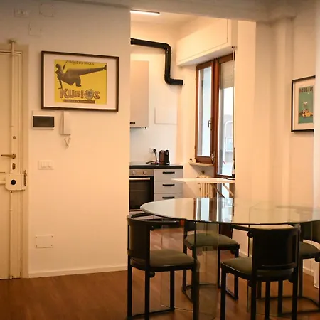 A41 - Ancona, Bilocale In Centro * 안코나