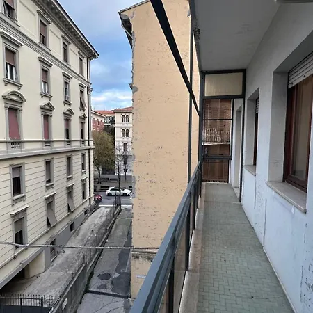 A41 - Ancona, Bilocale In Centro Ancona