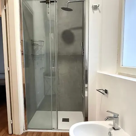 A41 - Ancona, Bilocale In Centro * Ancona