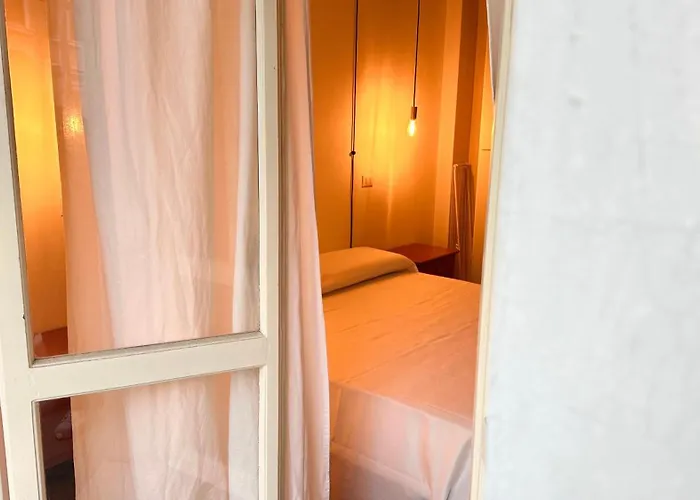 A41 - Ancona, Bilocale In Centro *